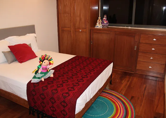 Casa Luna Coyoacan Bed and breakfast 3*